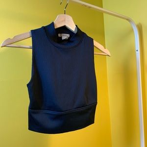 Female Mini Top No Sleeve